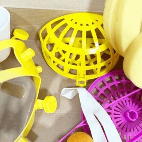 Vintage Nickelodeon Double Dare Skill Action Game Counted & Complete - Picture 5 of 11